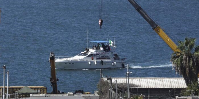 Berita Israel Penjarakan 331 Relawan & Aktivis Global Sumud Flotilla