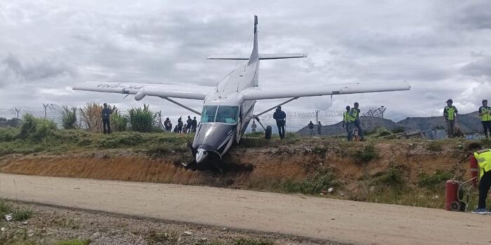 Berita Pesawat Smart Air Tergelincir di Lanny Jaya Papua, Tak Ada Korban