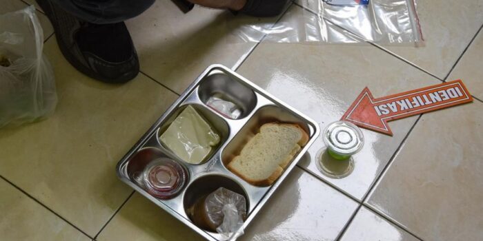 Berita Bupati Kuningan Setop Dapur Biang Keracunan MBG Siswa Luragung