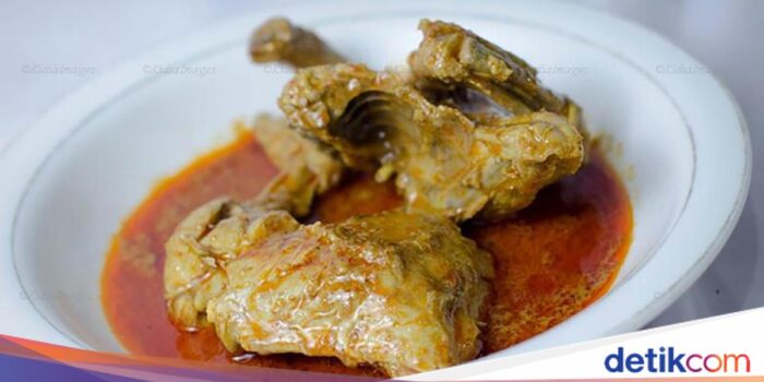 Pahami- Resep Gulai Ayam ala RM Padang yang Enak Buat Makan Siang Pahami- Resep Gulai Ayam ala RM Padang yang Enak Buat Makan Siang