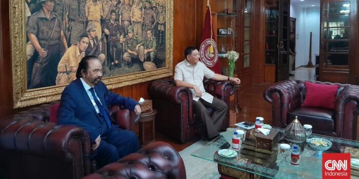 Berita Diplomasi Politik di Balik Pertemuan Surya Paloh & Sjafrie Sjamsoeddin