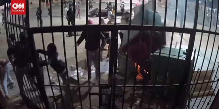 Berita Demo Gen Z 212 Ricuh, Tiga Orang Tewas