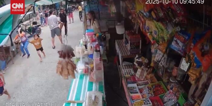 Berita Detik-detik Gempa Dahsyat M 7,4 Guncang Filipina Terekam CCTV