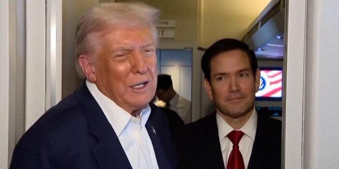 Berita Donald Trump Sebut Tak Akan Calonkan Diri sebagai Wapres 2028 Berita Donald Trump Sebut Tak Akan Calonkan Diri sebagai Wapres 2028