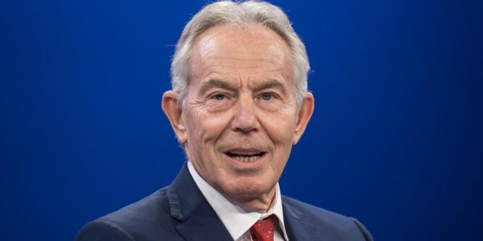 Berita Pejabat Palestina Bertemu Tony Blair Bahas Gaza Pascaperang