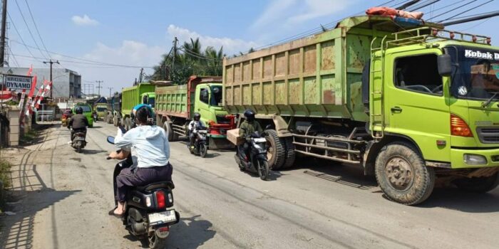 Berita Korban Truk Tambang di Depan KDM: Sopir Bablasin Supaya Meninggal