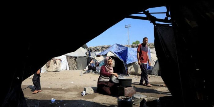 Berita Kisah Noor Salon, Tempat Curhat dan Merias Wajah Perempuan Gaza Berita Kisah Noor Salon, Tempat Curhat dan Merias Wajah Perempuan Gaza