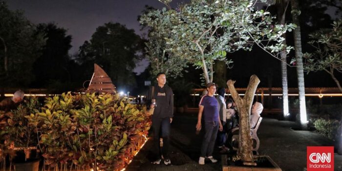 Berita Wisata Malam Ragunan Membeludak, Penataan Parkir Jadi Prioritas