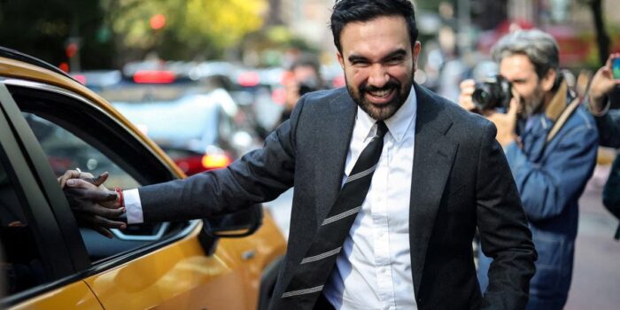 Berita Cawalkot Muslim New York Zohran Mamdani Blusukan Jelang Pilkada