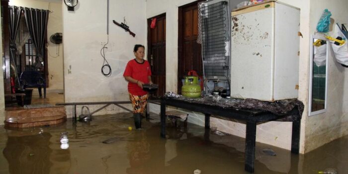 Berita 19 Kecamatan hingga Rumah Dinas Bobby Terdampak