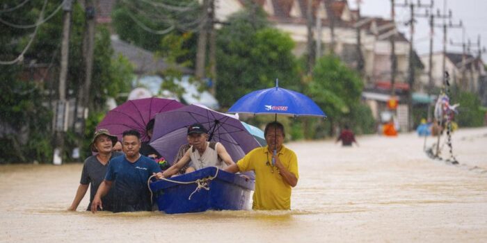 Berita Thailand Banjir Parah, Pemerintah Pakai Drone Terjunkan Bantuan Berita Thailand Banjir Parah, Pemerintah Pakai Drone Terjunkan Bantuan
