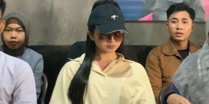 Berita ‘Sister Hong Lombok’ Depresi gegara Hujatan dan Ancaman Dibunuh Berita ‘Sister Hong Lombok’ Depresi gegara Hujatan dan Ancaman Dibunuh