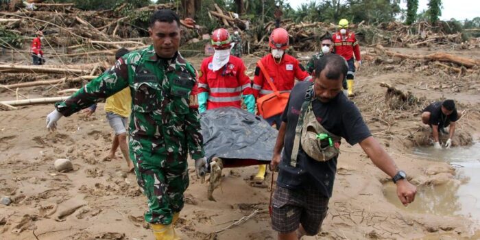 Berita 176 Orang Tewas dan 160 Hilang Berita 176 Orang Tewas dan 160 Hilang