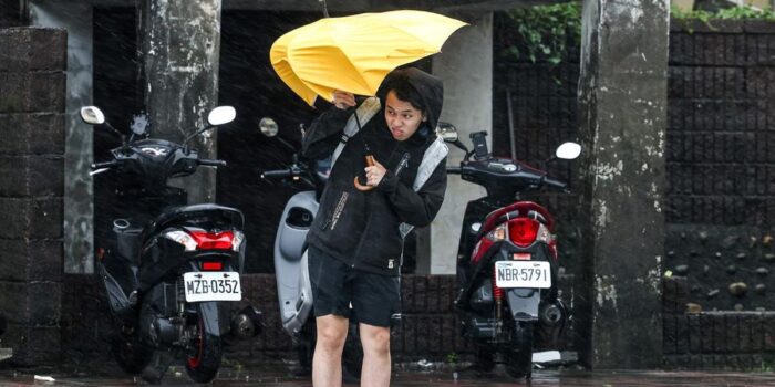 Berita Usai Porak Porandakan Filipina, Topan Fung-Wong Hantam Taiwan