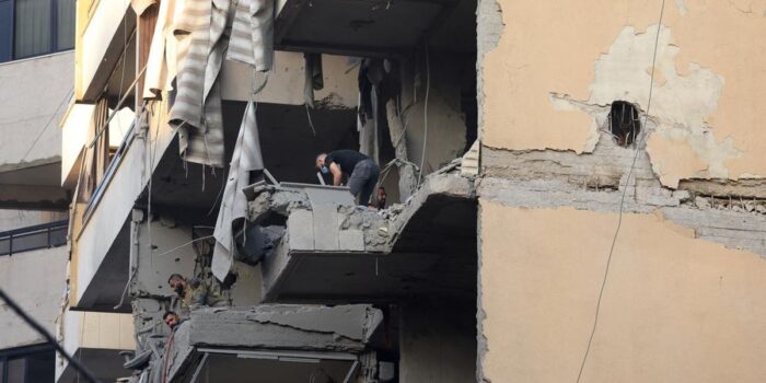 Berita Setahun Gencatan Senjata, Israel Bolak-balik Serang Lebanon Berita Setahun Gencatan Senjata, Israel Bolak-balik Serang Lebanon