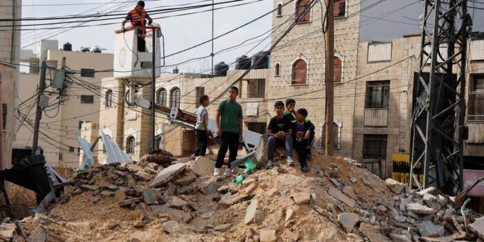 Berita Pemukim Israel Bakar Masjid dan Al Quran di Tepi Barat Palestina