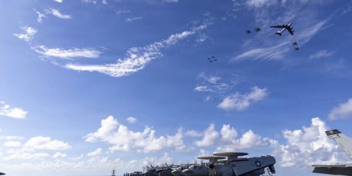 Berita Trump Umumkan Ruang Udara Venezuela Ditutup Sepenuhnya