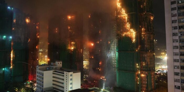 Berita Janggal Kebakaran 7 Apartemen Hong Kong hingga Israel Ajak Yahudi RI