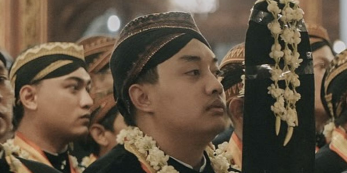 Berita Putra Mahkota Deklarasi Ikrar Naik Takhta Jadi Pakubuwono XIV Berita Putra Mahkota Deklarasi Ikrar Naik Takhta Jadi Pakubuwono XIV