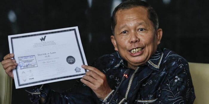 Berita Isu Ijazah Palsu Hakim MK Arsul Sani, 5 Anggota DPR Dilaporkan ke MKD Berita Isu Ijazah Palsu Hakim MK Arsul Sani, 5 Anggota DPR Dilaporkan ke MKD