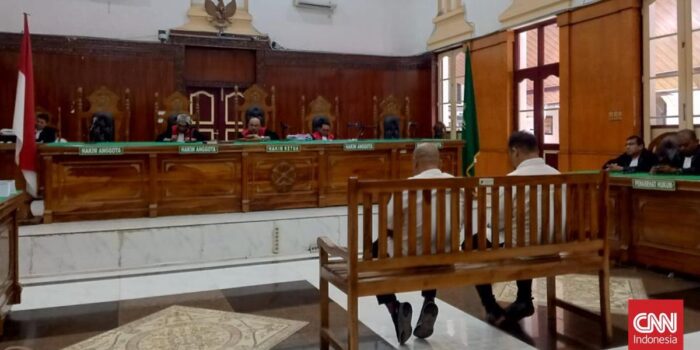 Berita Kasus Korupsi Jalan Sumut, Ayah dan Anak Dituntut 3 Tahun Penjara