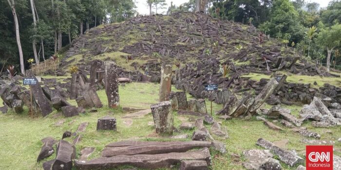 Berita Situs Gunung Padang Lebih Tua dari Piramida Mesir