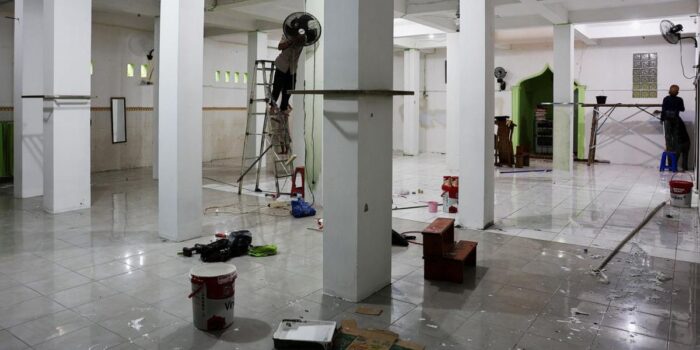 Berita Terduga Pelaku Ledakan SMA 72 Kurang Perhatian Keluarga