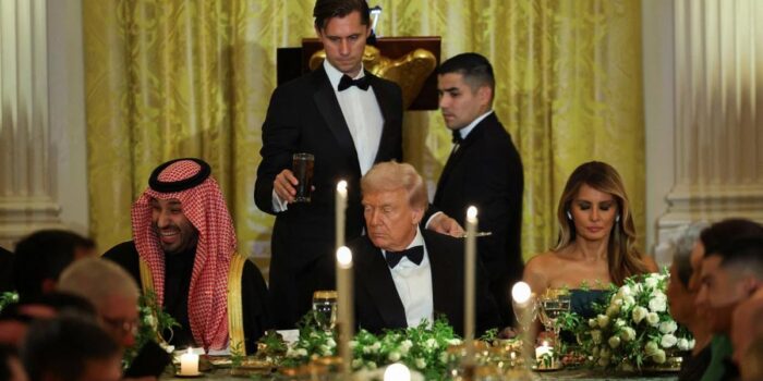 Berita Trump Undang Cristiano Ronaldo-Elon Musk Makan Malam Bareng MbS