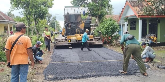 Berita Pemkab Jember Dorong Infrastruktur Jalan untuk Keselamatan dan Ekonomi Berita Pemkab Jember Dorong Infrastruktur Jalan untuk Keselamatan dan Ekonomi