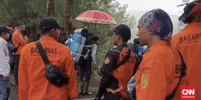 Berita Seluruh Pendaki yang Terjebak di Ranu Kumbolo Berhasil Dievakuasi