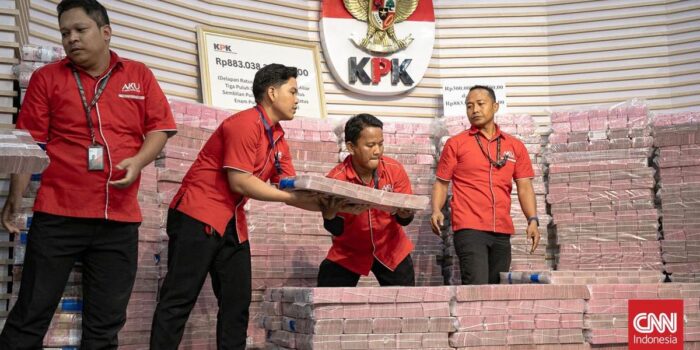 Berita Anggota DPR Komentari KPK Kembalikan Uang Rampasan Korupsi Rp883 M