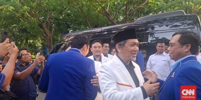 Berita Presiden PKS Kunjungi DPP Demokrat, Disambut AHY dan Ibas