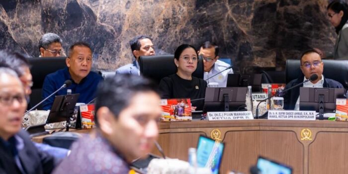 Berita Puan Segera Rapat Pimpinan DPR Bahas Putusan MKD Pangkas Dana Reses Berita Puan Segera Rapat Pimpinan DPR Bahas Putusan MKD Pangkas Dana Reses