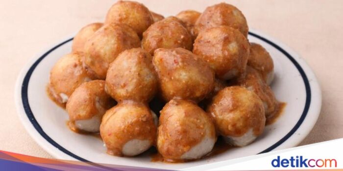 Pahami- Resep Cilok Bumbu Kacang yang Empuk Buat Camilan