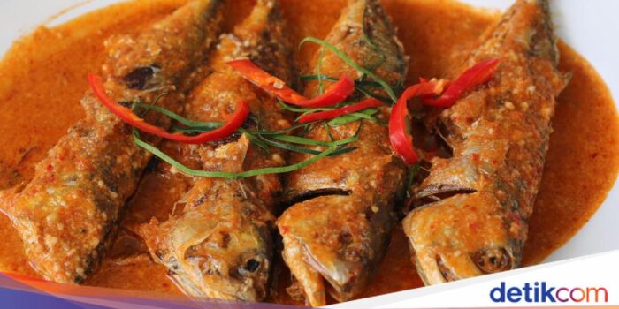 Pahami- Resep Ikan Kembung Kuah Cabe yang Pedas Mantap buat Lauk Praktis Pahami- Resep Ikan Kembung Kuah Cabe yang Pedas Mantap buat Lauk Praktis