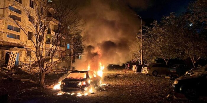 Berita Ukraina Krisis Energi usai Dihantam Ratusan Drone dan Bom Rusia Berita Ukraina Krisis Energi usai Dihantam Ratusan Drone dan Bom Rusia