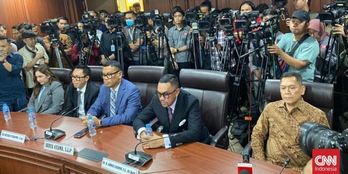 Berita Gimik Politik Sidang MKD di Balik Sanksi Sahroni-Nafa Urbach Cs Berita Gimik Politik Sidang MKD di Balik Sanksi Sahroni-Nafa Urbach Cs