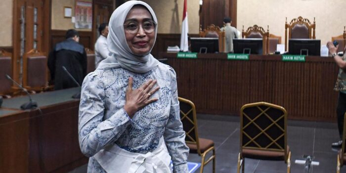 Berita Suami Kaget Ira ASDP Dapat Rehabilitasi dari Prabowo