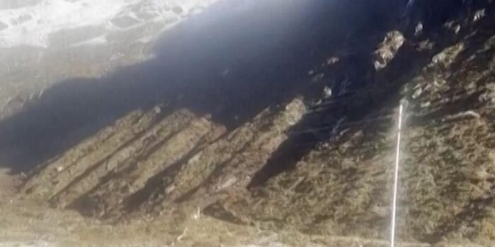 Berita Tiga Pendaki Tewas-8 Hilang usai Gunung Himalaya Longsor