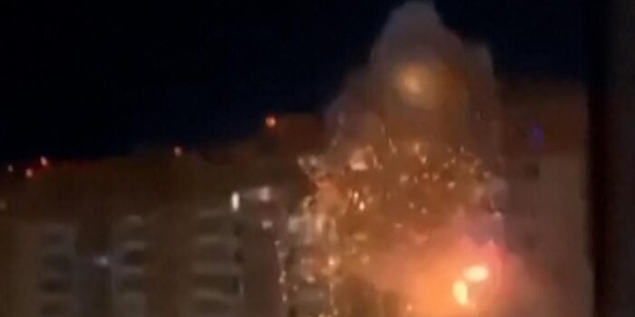 Berita Detik-detik Drone Ukraina Hantam Apartemen di Novorossiysk Rusia Berita Detik-detik Drone Ukraina Hantam Apartemen di Novorossiysk Rusia