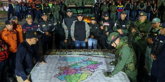 Berita Siaga Venezuela Kerahkan 200 Ribu Personel Perangi AS