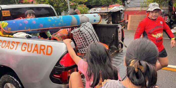 Berita Hampir 156 Ribu Warga Filipina Dievakuasi Imbas Topan Kalmaegi Berita Hampir 156 Ribu Warga Filipina Dievakuasi Imbas Topan Kalmaegi