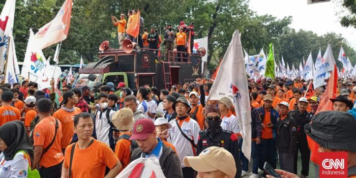 Berita Buruh Bakal Demo Besar di Istana Besok, Tolak Nilai UMP Jakarta 2026