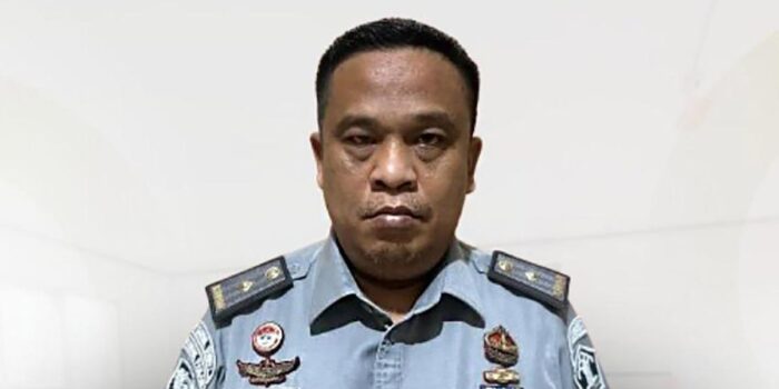 Berita Kalapas Enemawira Dinonaktifkan Usai Paksa Napi Muslim Makan Anjing