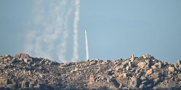 Berita Latihan Perang Hari Kedua, 130 Jet Tempur China Seliweran Dekat Taiwan