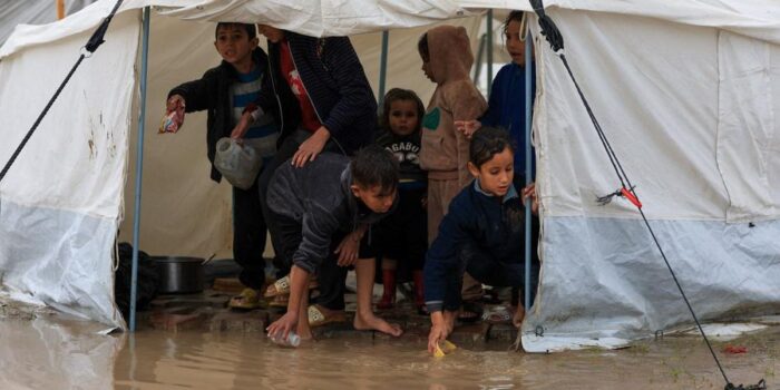 Berita Kamp Pengungsian di Gaza Kebanjiran Akibat Hujan Deras Berita Kamp Pengungsian di Gaza Kebanjiran Akibat Hujan Deras