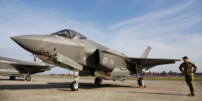 Berita Miris! Produsen Senjata Raup Pemasukan Rp11 Ribu T saat Konflik Global Berita Miris! Produsen Senjata Raup Pemasukan Rp11 Ribu T saat Konflik Global