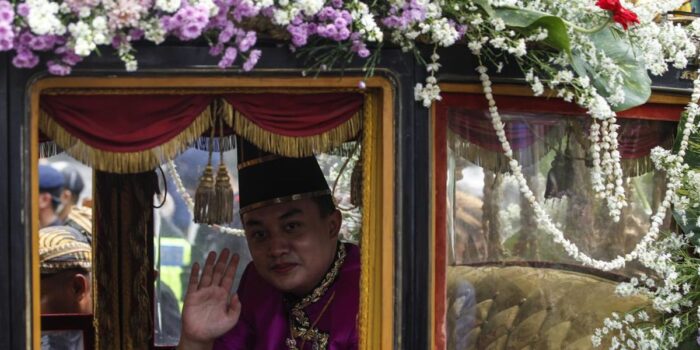 Berita Fadli Zon Undang Keraton Surakarta, Kubu SISKS Pakubuwana XIV Absen Berita Fadli Zon Undang Keraton Surakarta, Kubu SISKS Pakubuwana XIV Absen