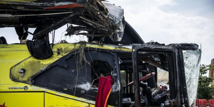 Berita Fakta-Fakta Kecelakaan Maut Bus Cahaya Trans di Semarang Berita Fakta-Fakta Kecelakaan Maut Bus Cahaya Trans di Semarang