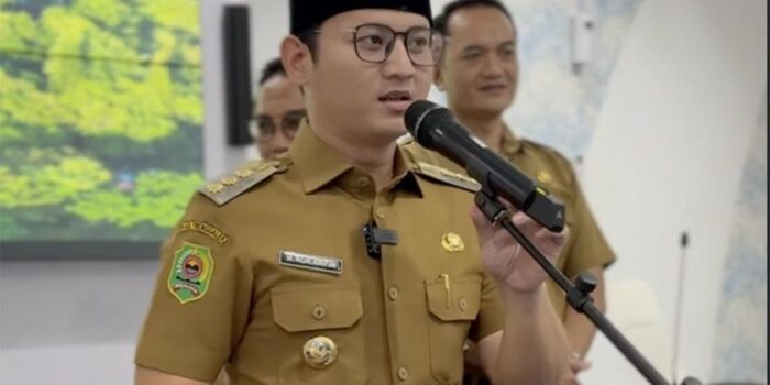 Berita Cerita Bupati Trenggalek Bersama ASN Ikut Diskusi Buku Reset Indonesia